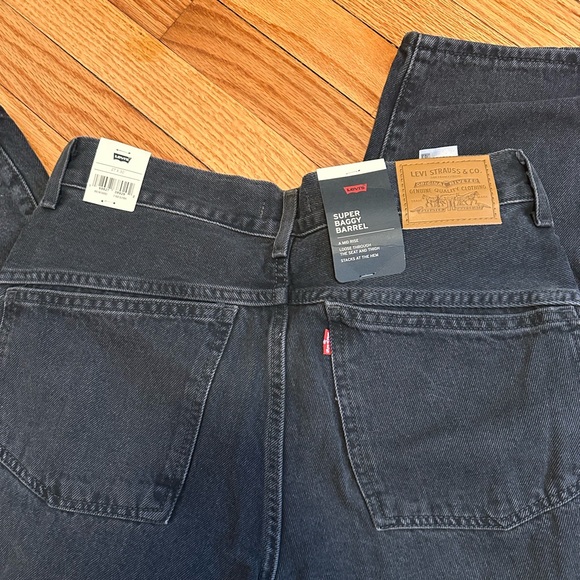Levi's Super Baggy Barrel Jeans size mid rise 27x30 - Picture 8 of 8